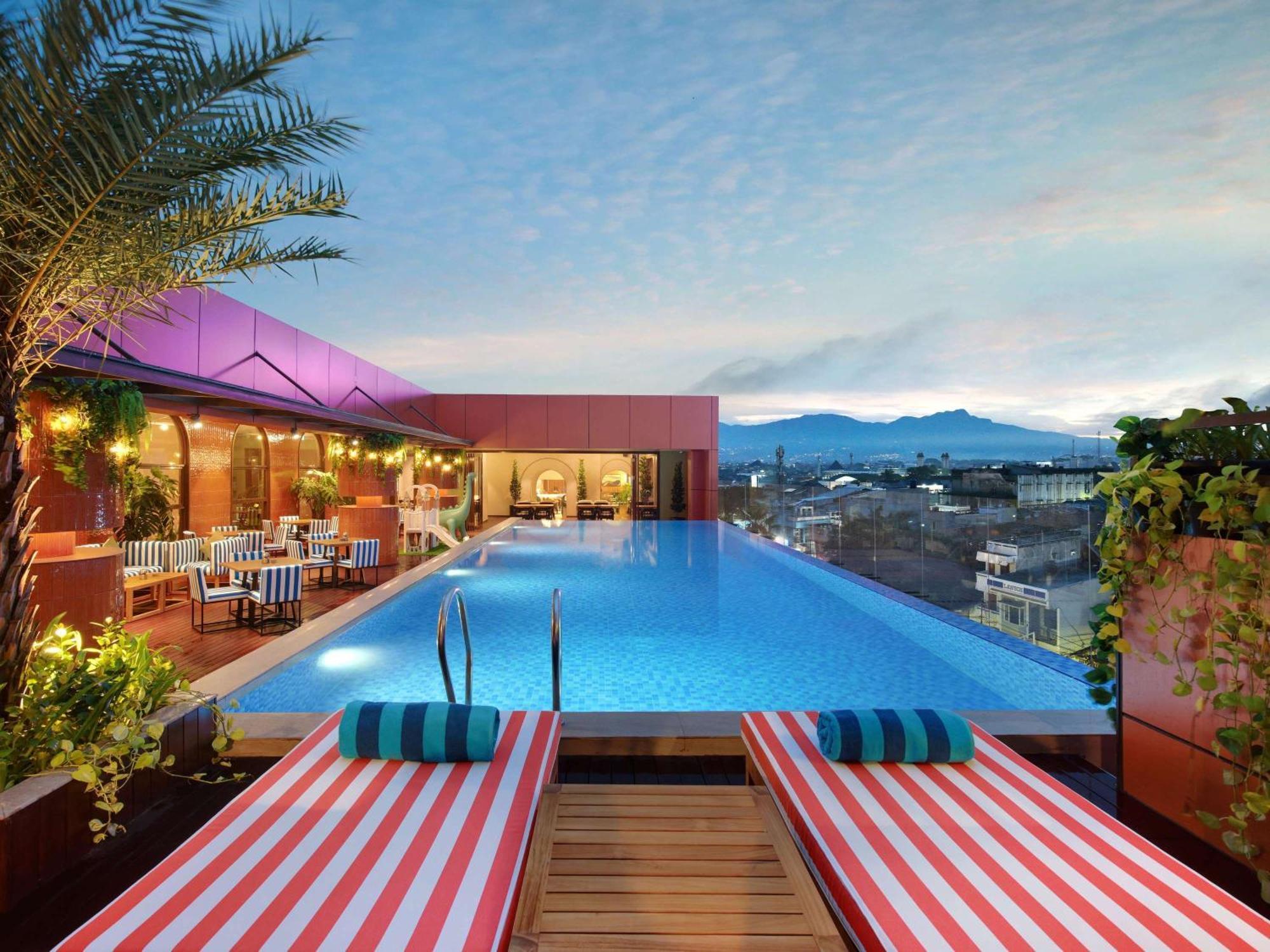 Mercure Garut City Center Exterior photo