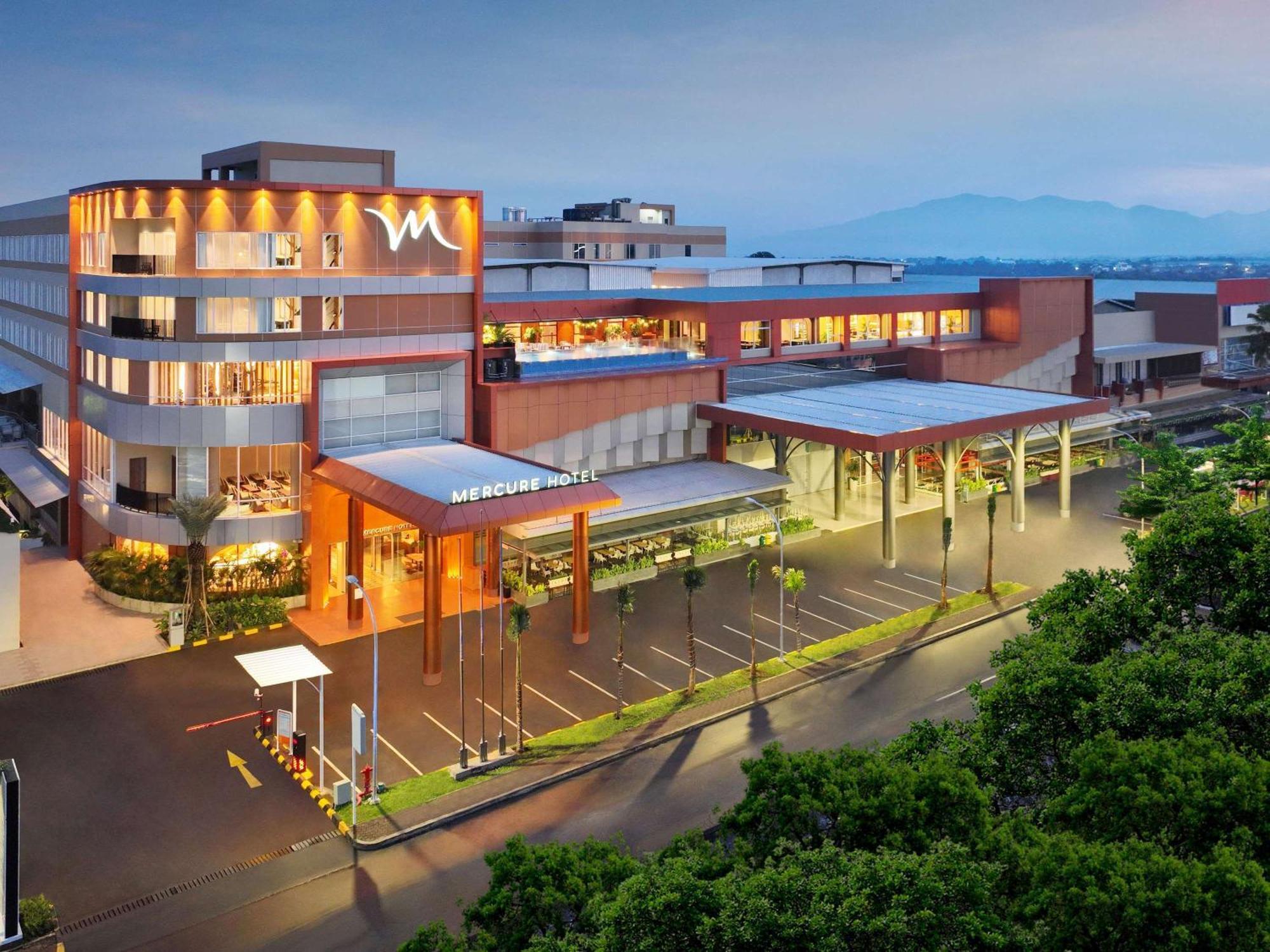 Mercure Garut City Center Exterior photo
